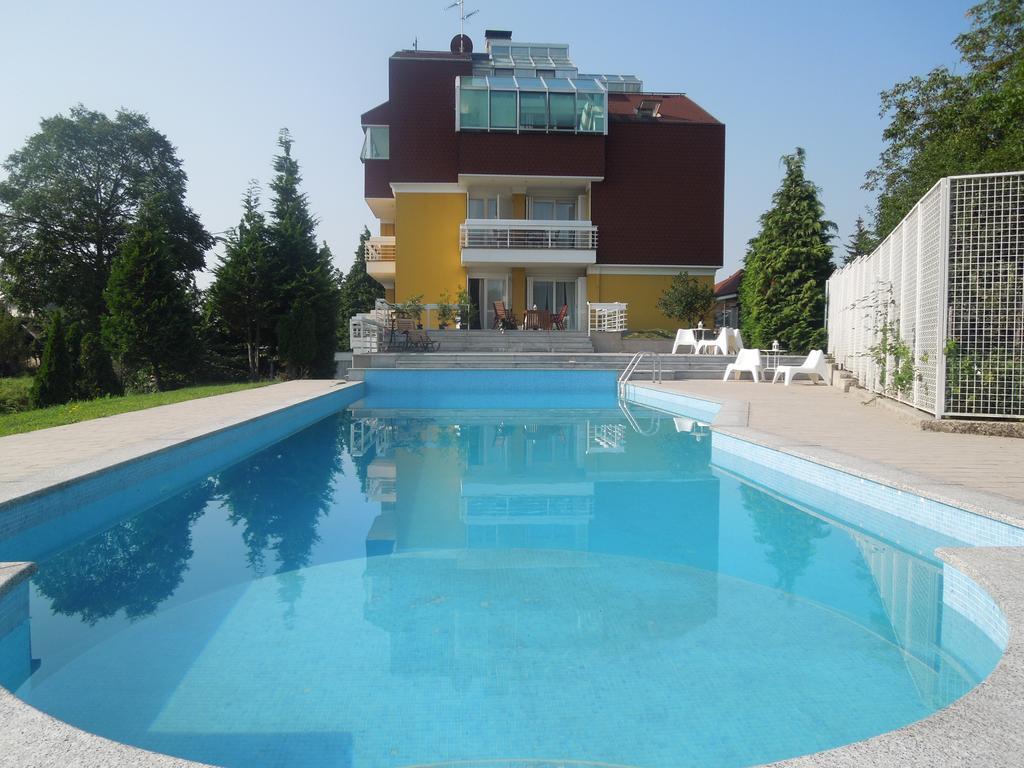 50 m2, 1 yatak odalı, 1 banyolu Daire, Maksimir bölgesinde Zagreb Dış mekan fotoğraf