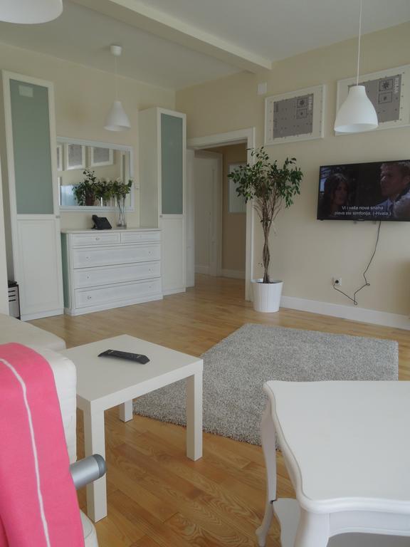 50 m2, 1 yatak odalı, 1 banyolu Daire, Maksimir bölgesinde Zagreb Oda fotoğraf